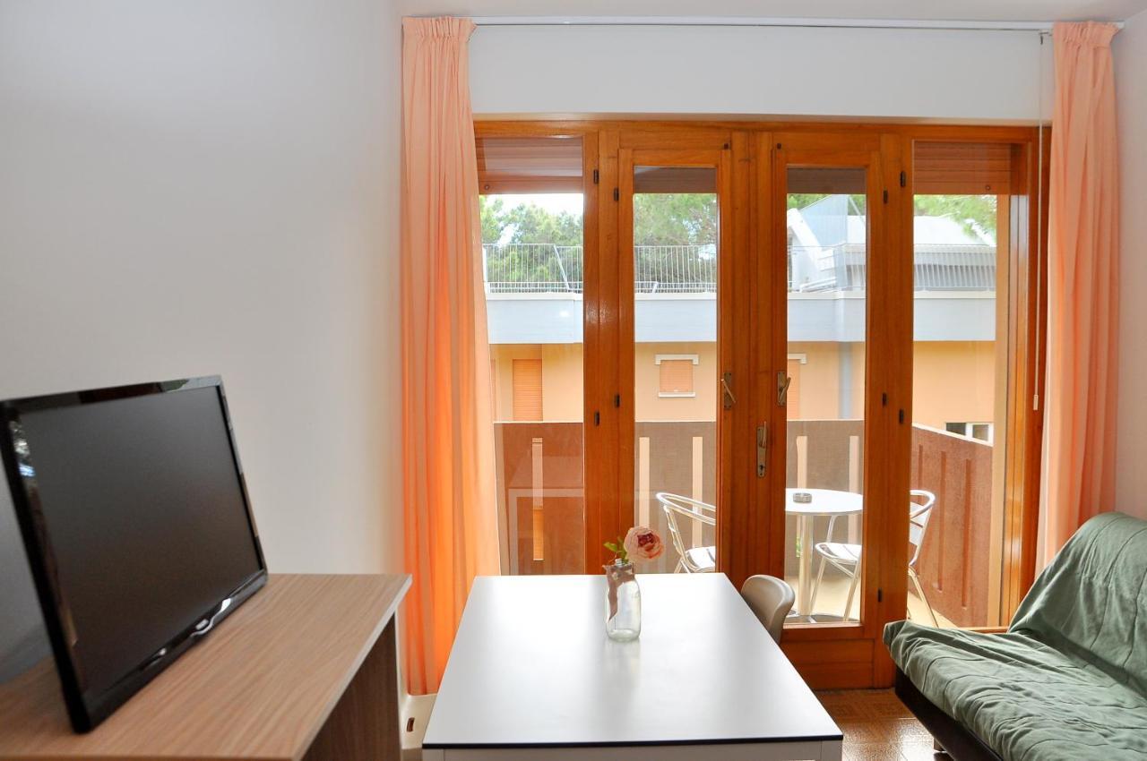 Condominio Corinzia ビビオーネ エクステリア 写真