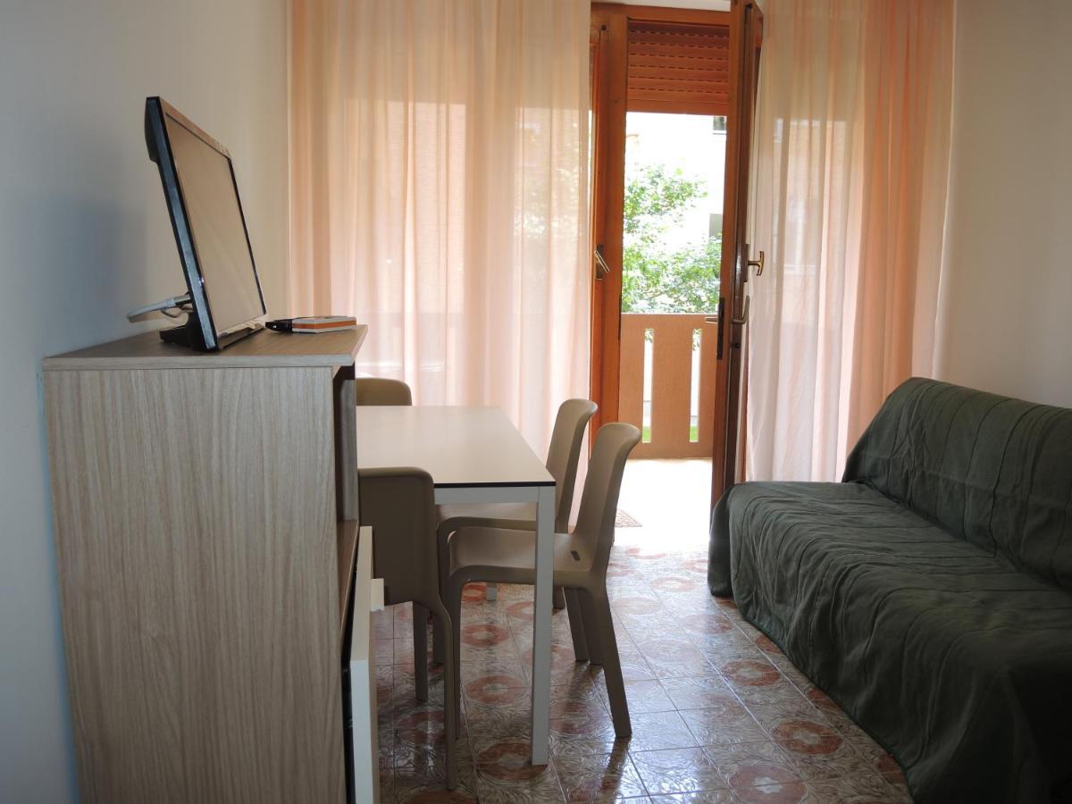 Condominio Corinzia ビビオーネ エクステリア 写真
