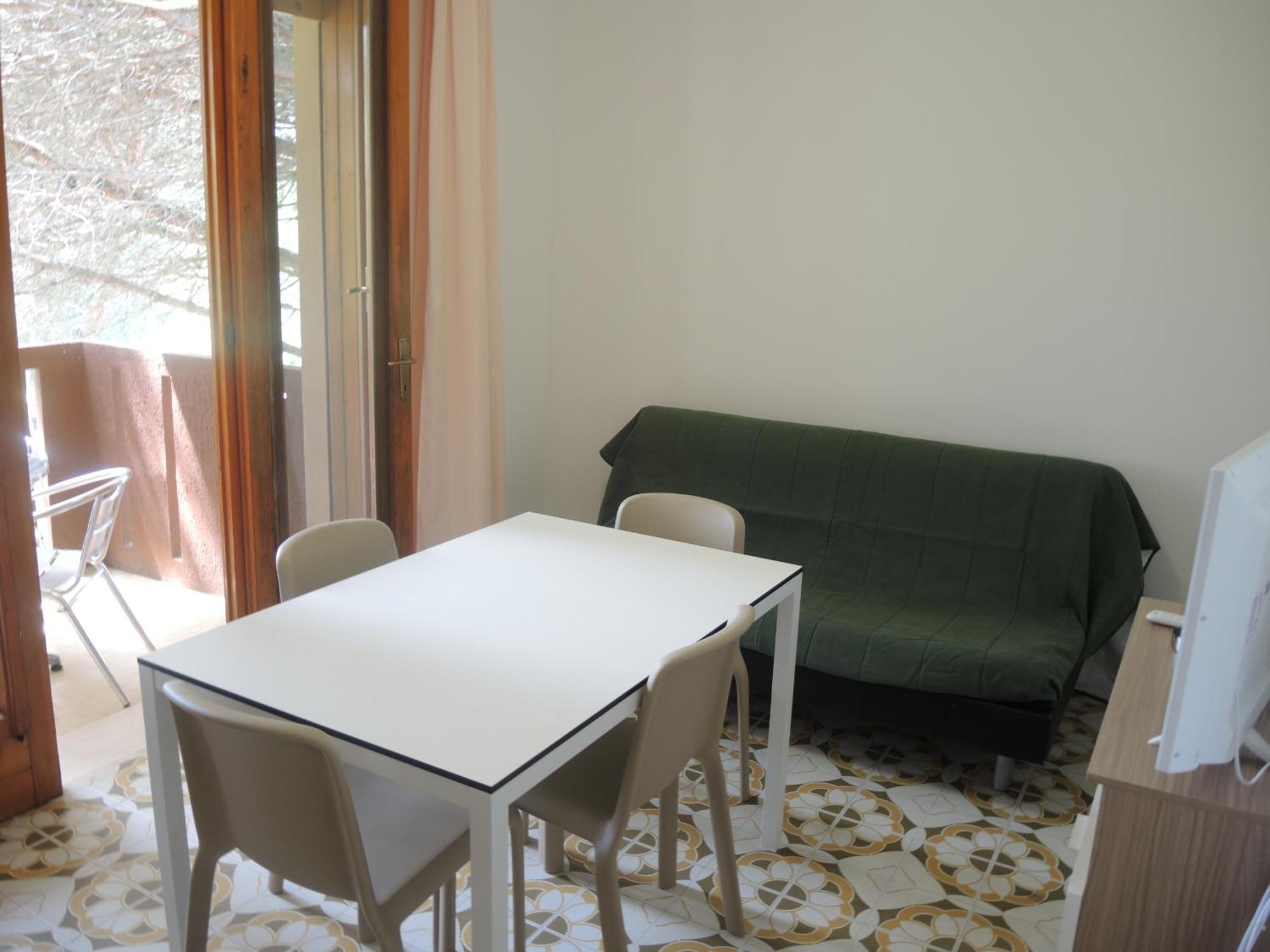 Condominio Corinzia ビビオーネ エクステリア 写真