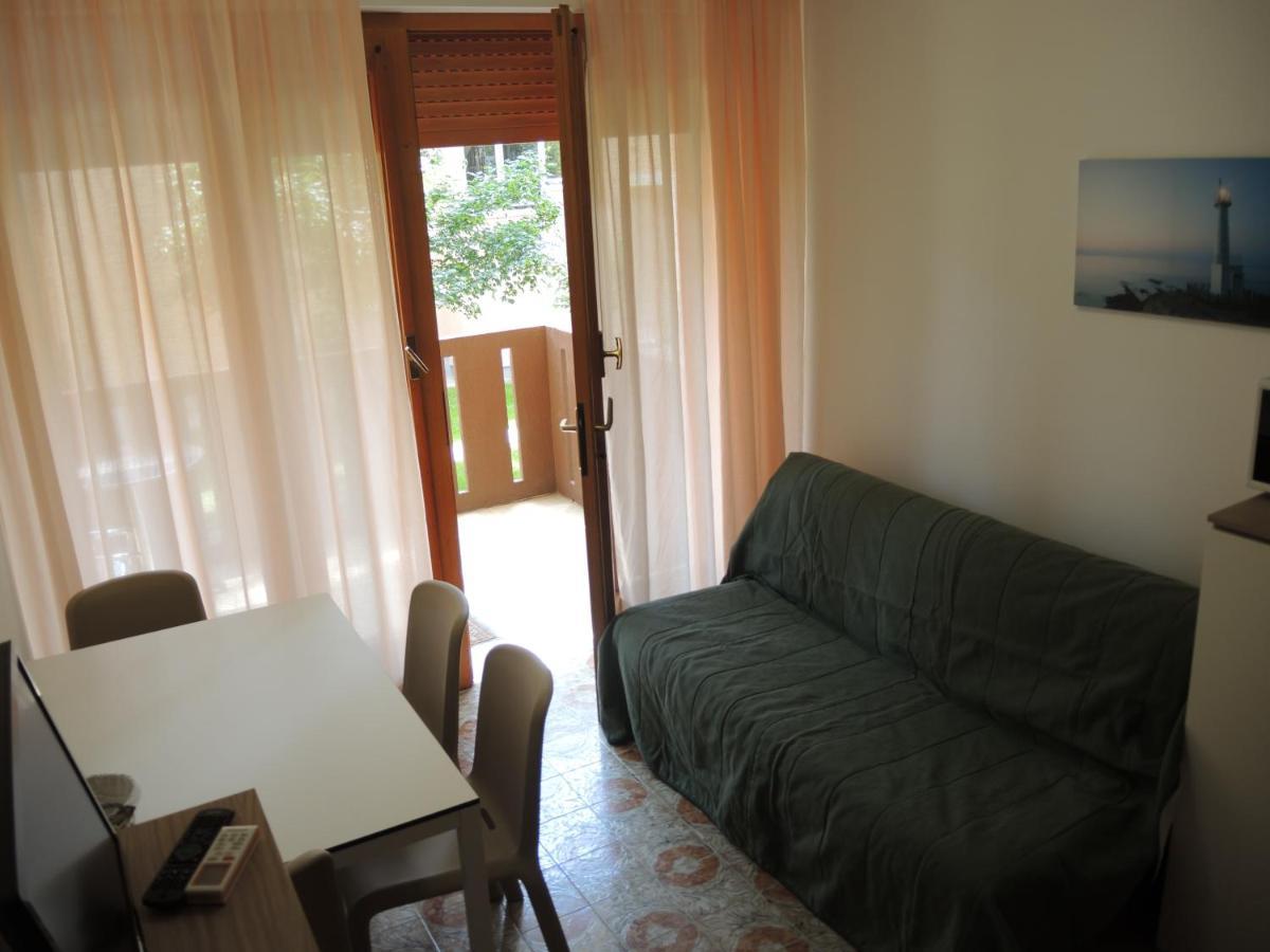 Condominio Corinzia ビビオーネ エクステリア 写真