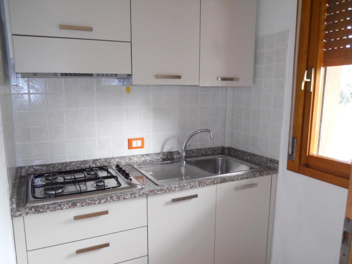 Condominio Corinzia ビビオーネ エクステリア 写真